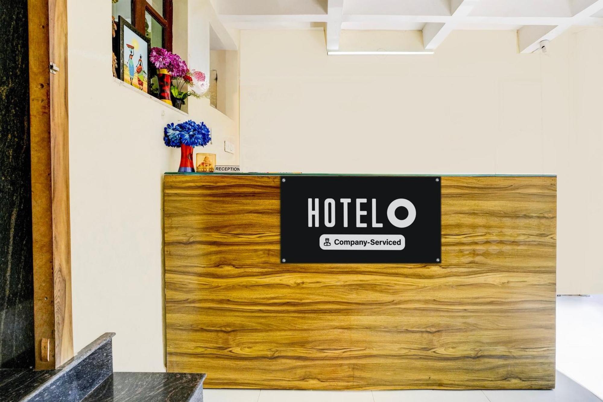 Oyo Flagship Triple Beach Guest House بيناوليم المظهر الخارجي الصورة