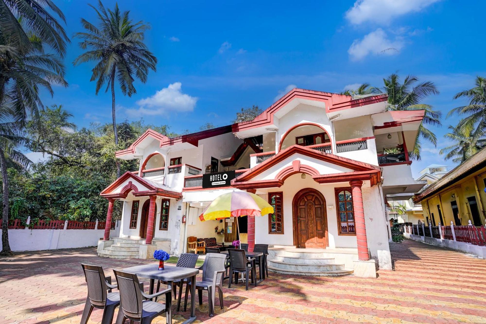 Oyo Flagship Triple Beach Guest House بيناوليم المظهر الخارجي الصورة