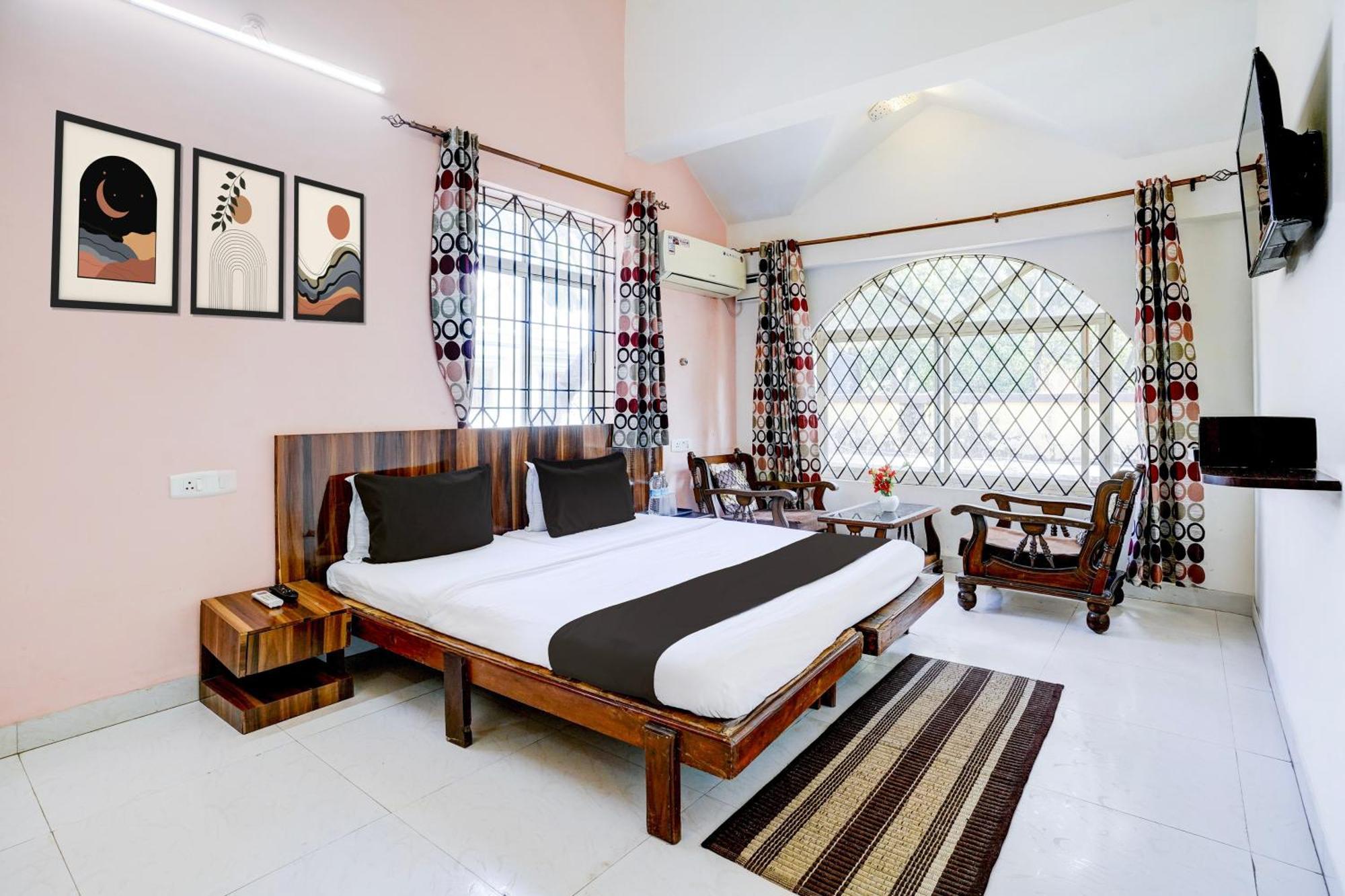 Oyo Flagship Triple Beach Guest House بيناوليم المظهر الخارجي الصورة