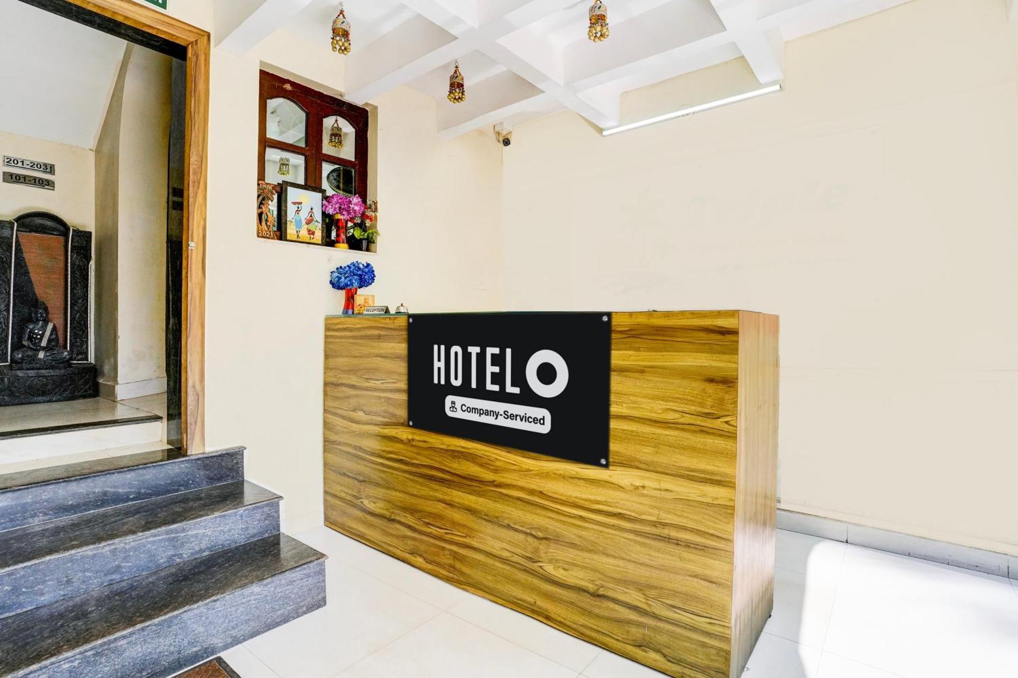 Oyo Flagship Triple Beach Guest House بيناوليم المظهر الخارجي الصورة